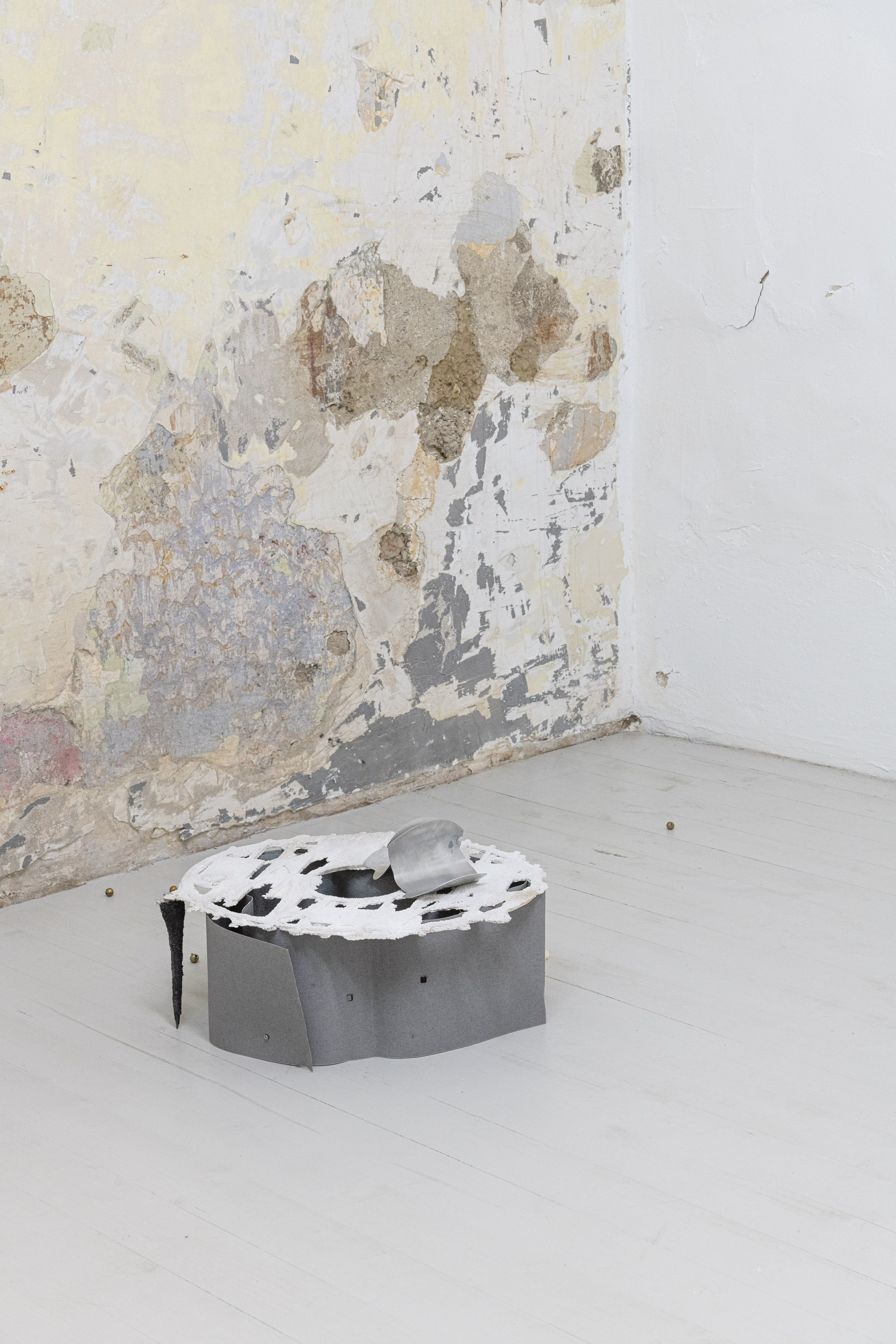 Markus Sworcik, 'Hovering radius, no fix', Aluminium, Chalk, Wax, Fabric, Epoxy sand, PLA, Silicon powder, 48 x 41 x 7.5 cm, 2025  